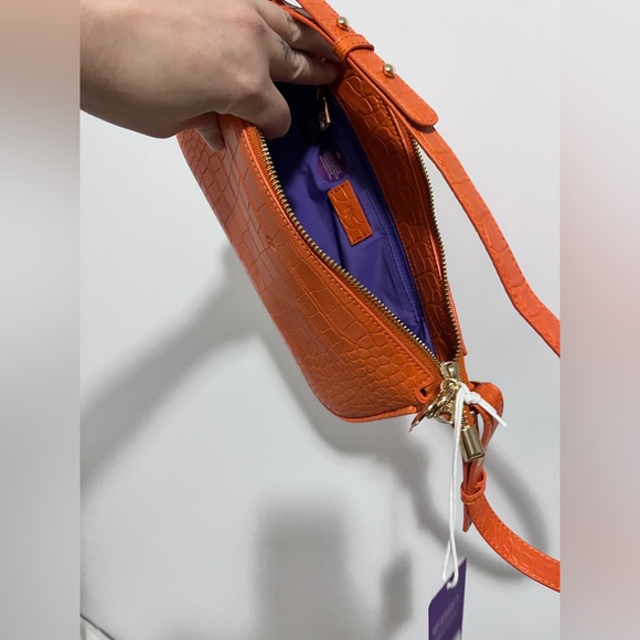 NWT Ela Shoulder Bag - Picture 5 of 5